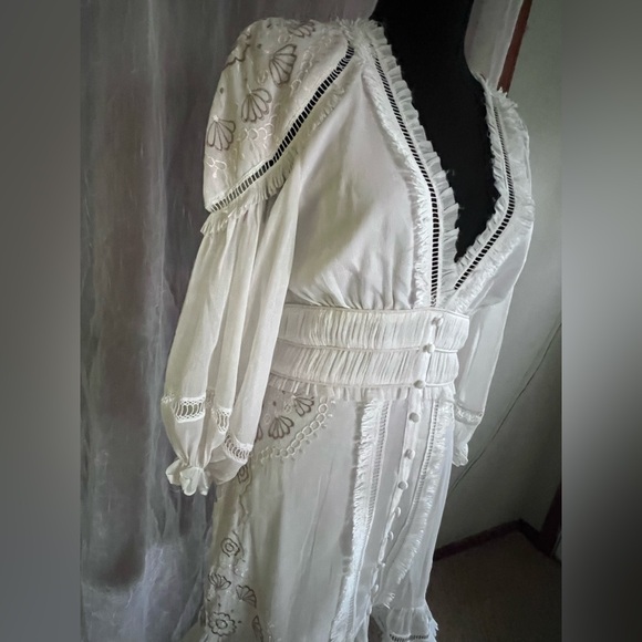 ASOS White Lace Trimmed Robe - Picture 2 of 9